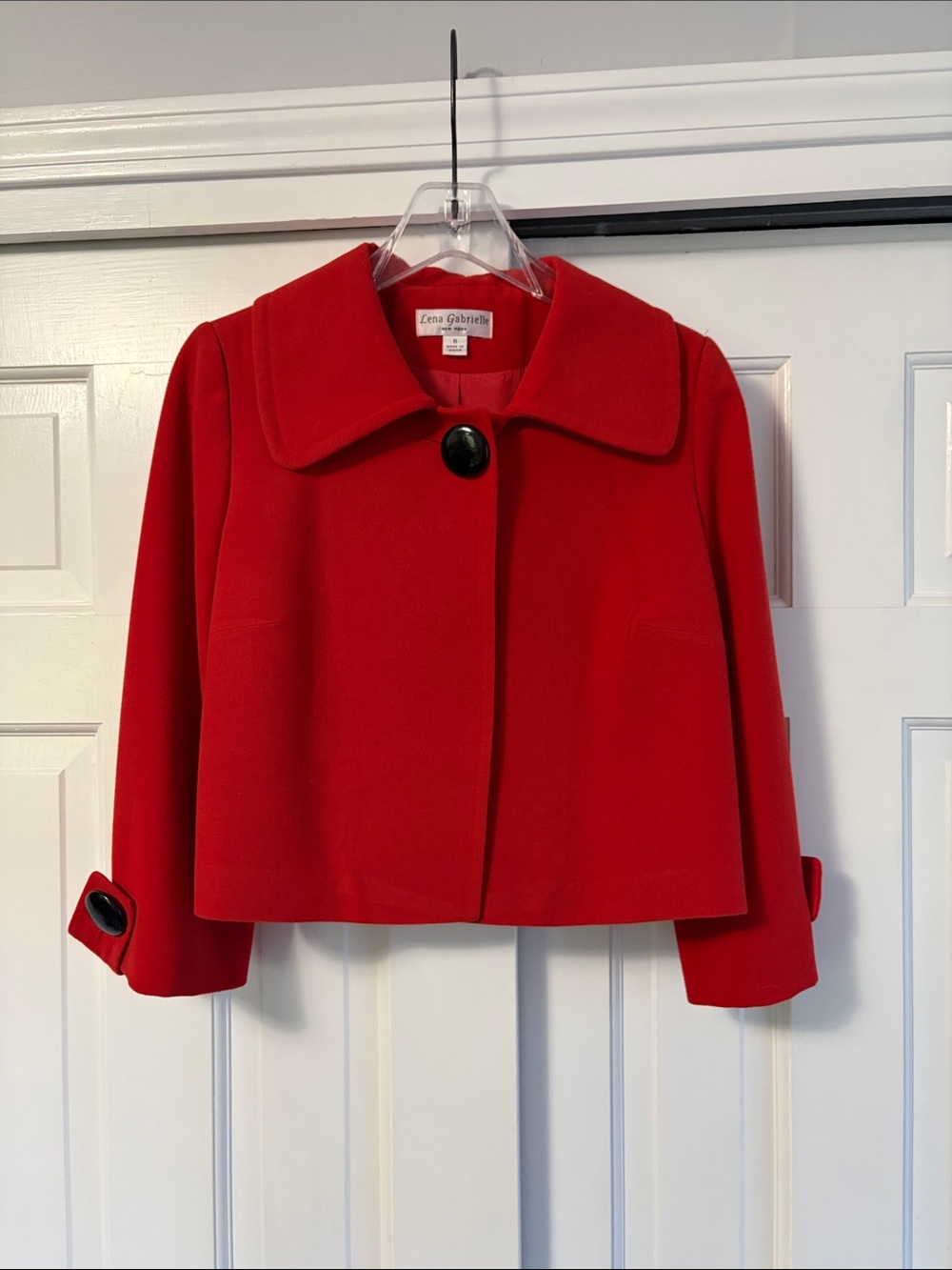 Lovely Vintage Lina Gabrielle Red Cropped Ladies Jacket. Fully lined. Size 8